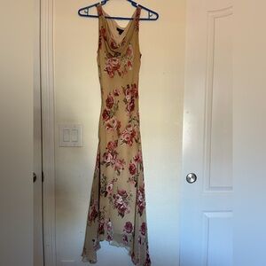 Floral Sleeveless Maxi Dress